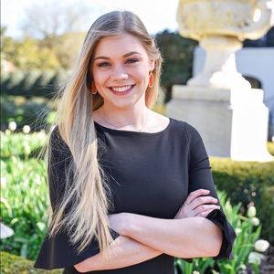 Meet your Posher, Amber